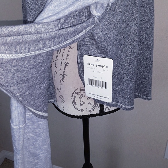 N.W.T. FREE PEOPLE WATERFALL TOP - Picture 6 of 7